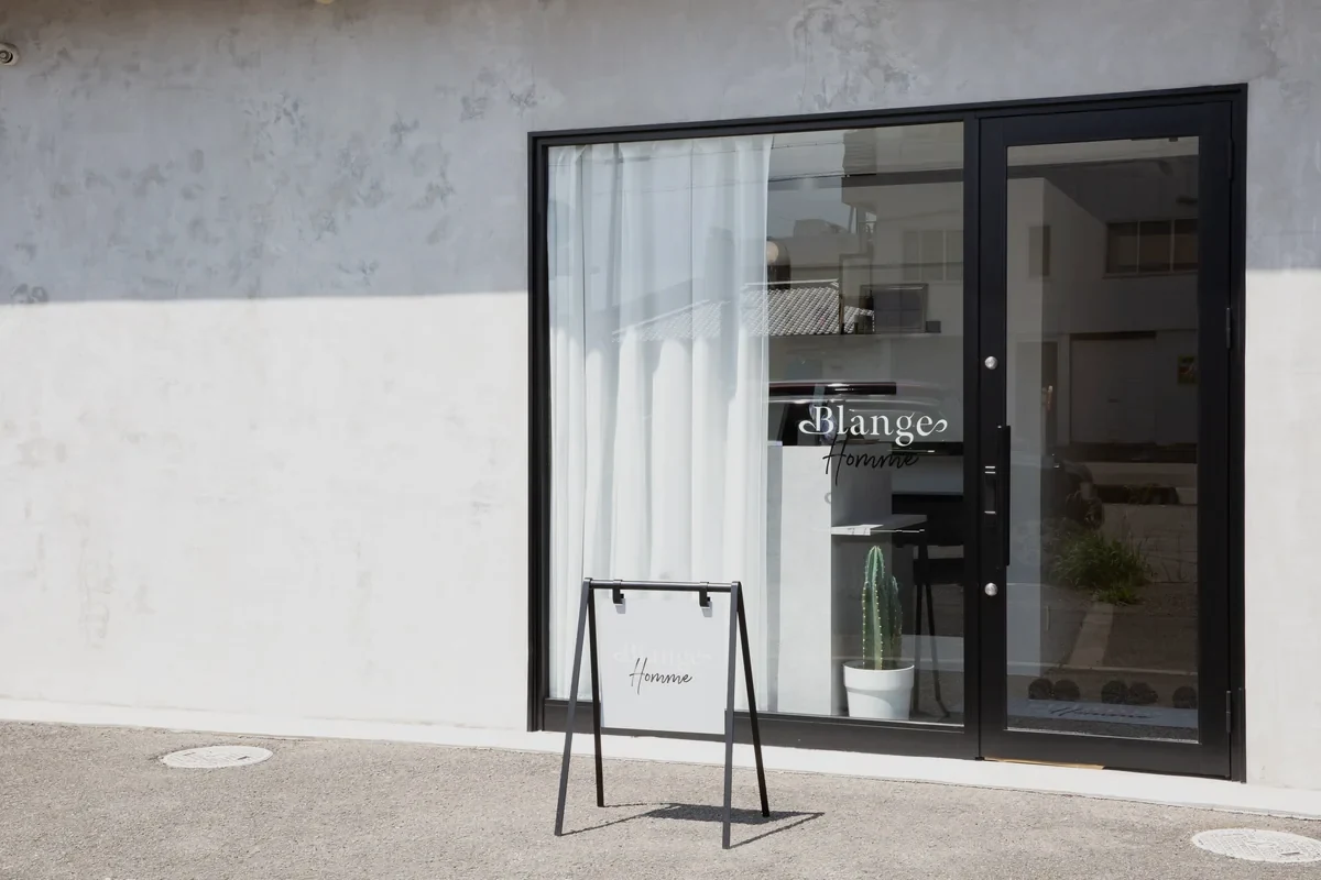 Blangeの落ち着いた店内
